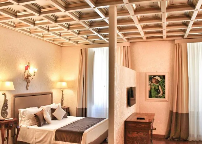 Pantheon Palace 4*