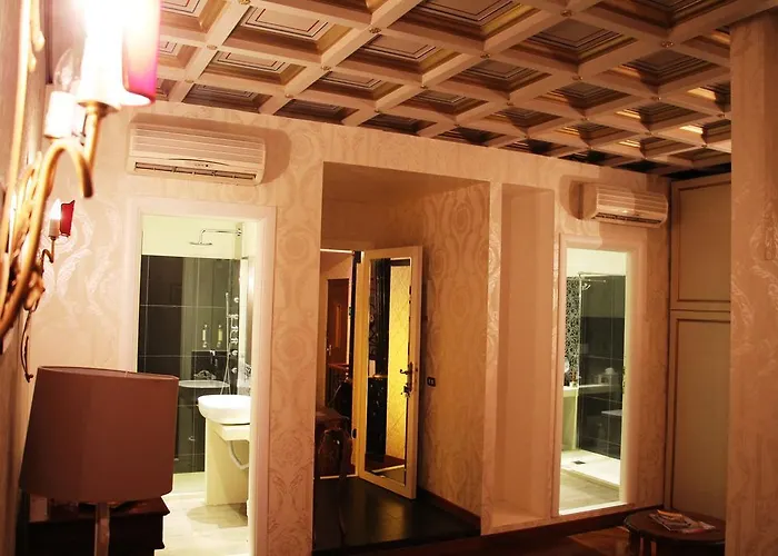Konukevi Di Rienzo Pantheon Palace