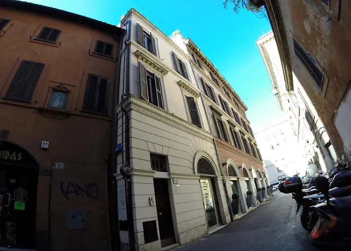 Di Rienzo Pantheon Palace Konukevi