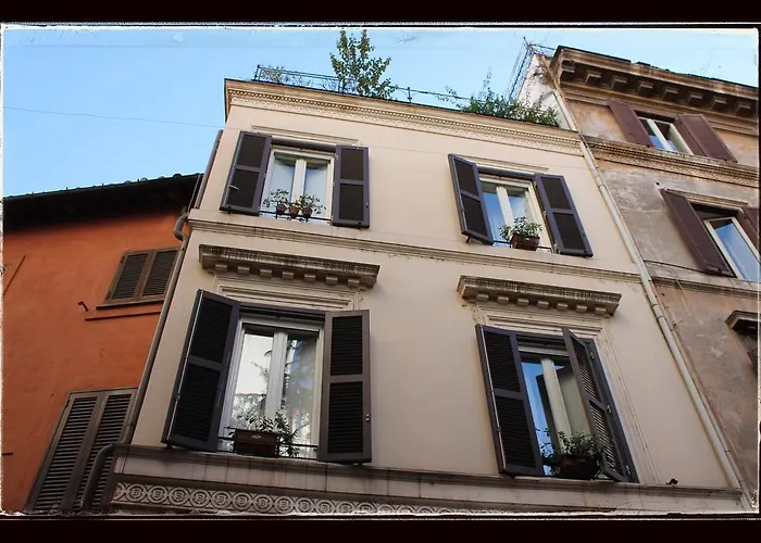 Di Rienzo Pantheon Palace