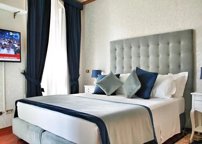Konukevi Di Rienzo Pantheon Palace 4*